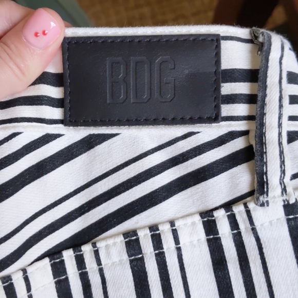 Urban Outfitters BDG Striped Cropped Jeans - Picture 4 of 7